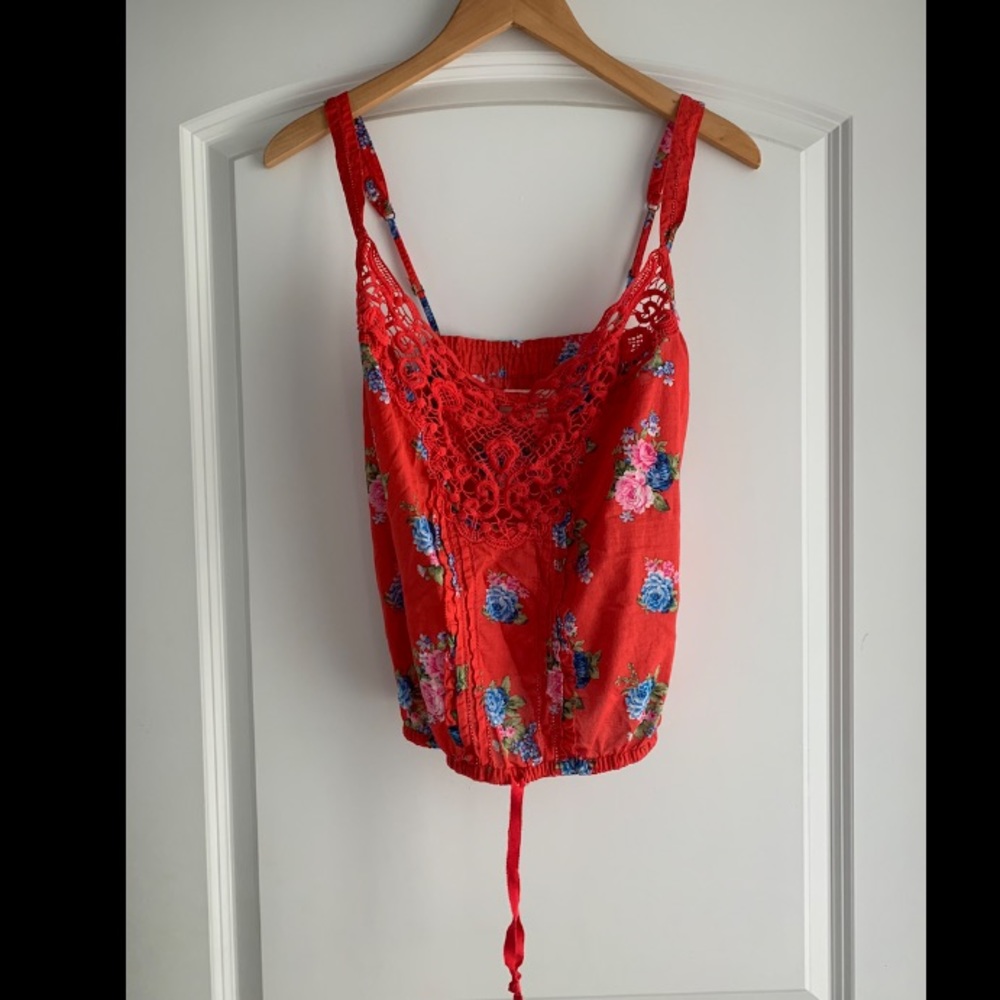ABERCROMBIE & FITCH SIZE SMALL TANK
